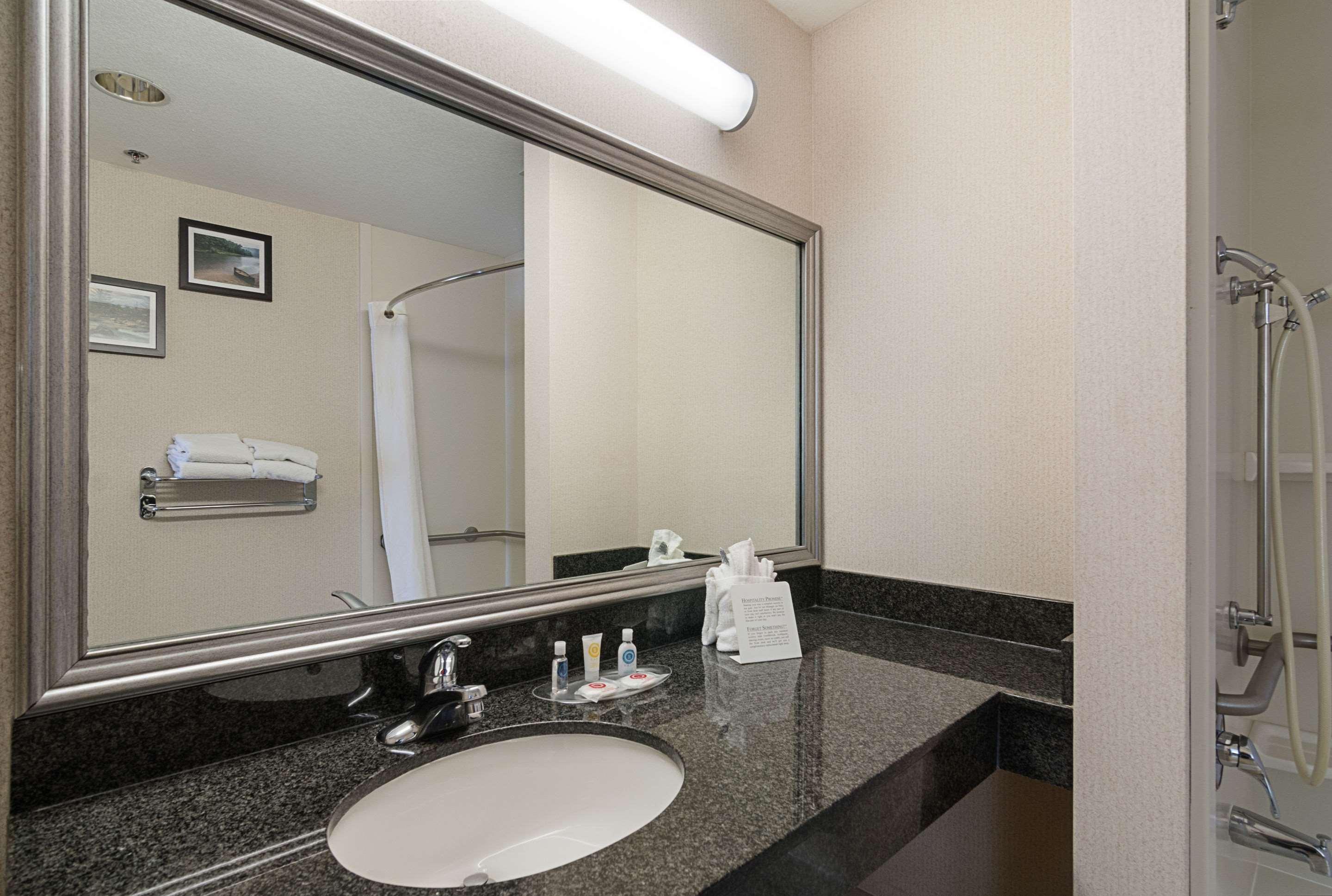Quality Suites Springdale West I-49 Zewnętrze zdjęcie