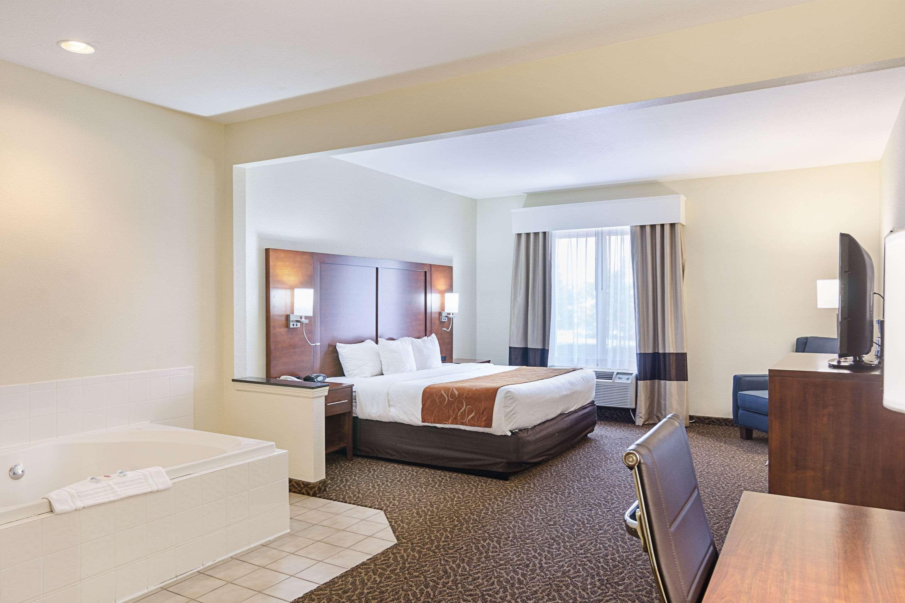 Quality Suites Springdale West I-49 Zewnętrze zdjęcie