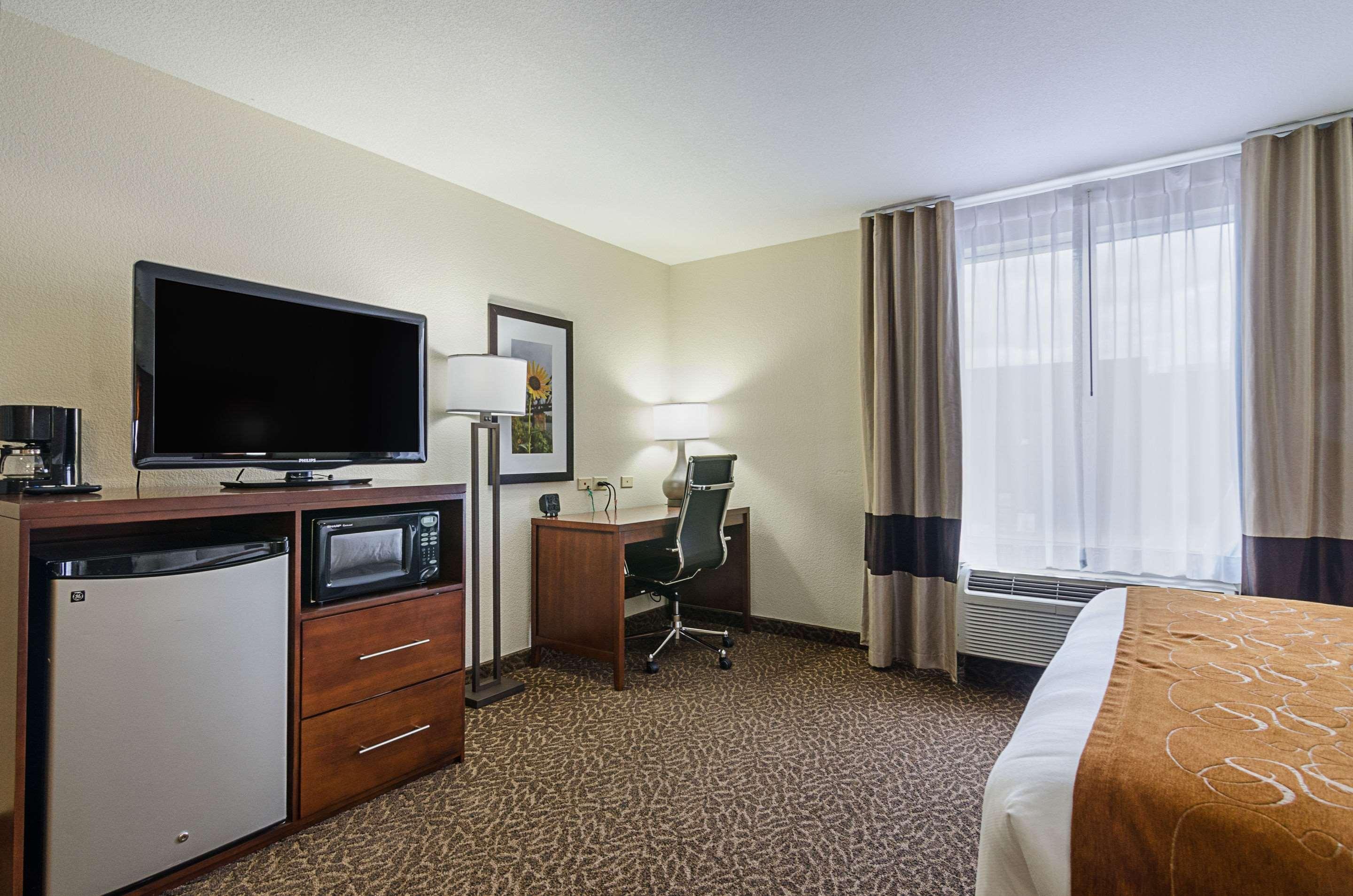 Quality Suites Springdale West I-49 Zewnętrze zdjęcie